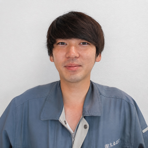 スタッフ紹介